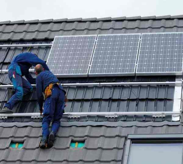 太陽能發(fā)電板回收